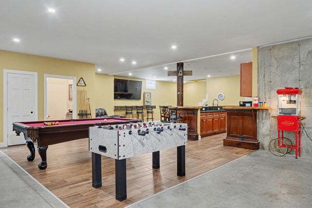 231 Smith Hill Road, Franklin, NH 03235