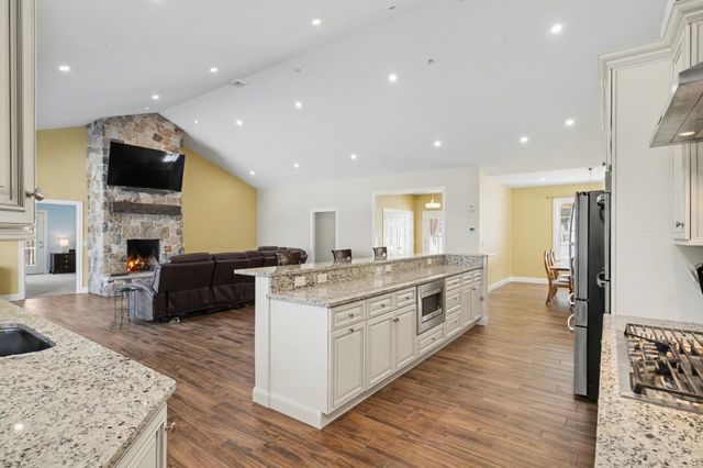 231 Smith Hill Road, Franklin, NH 03235