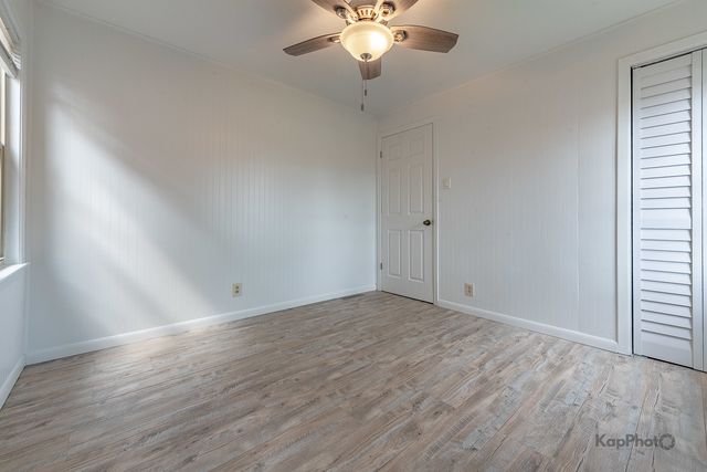 10933 S Avenue H, Chicago, IL 60617