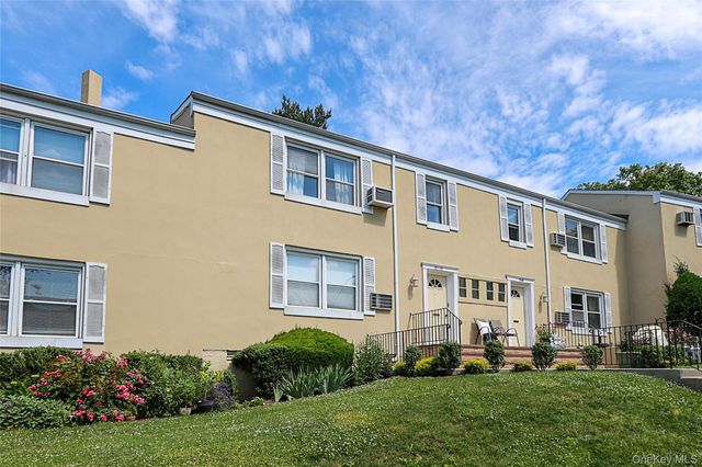 71-12 252nd Street 71B, Bellerose, NY 11426