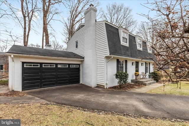 1002 KERGE CT SE, Vienna, VA 22180