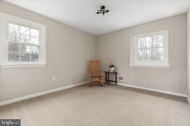 1002 KERGE CT SE, Vienna, VA 22180