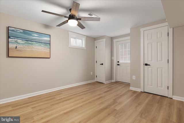 1002 KERGE CT SE, Vienna, VA 22180