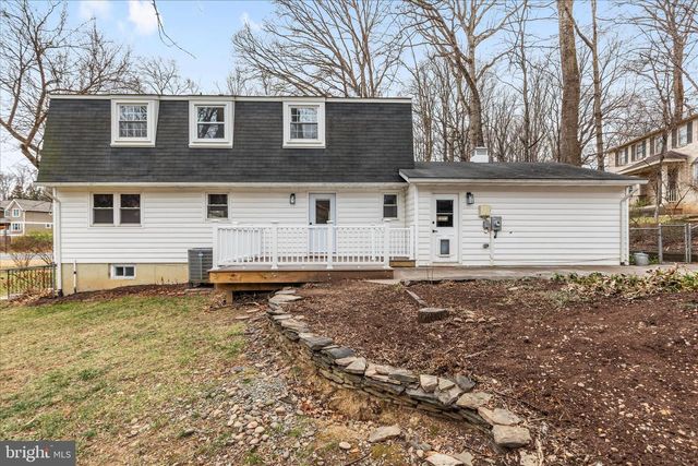 1002 KERGE CT SE, Vienna, VA 22180