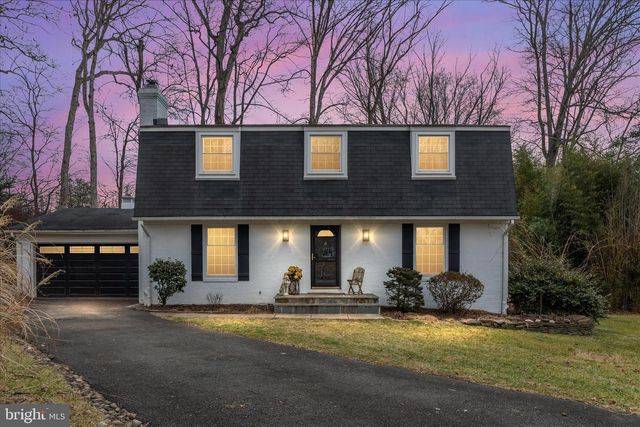 1002 KERGE CT SE, Vienna, VA 22180