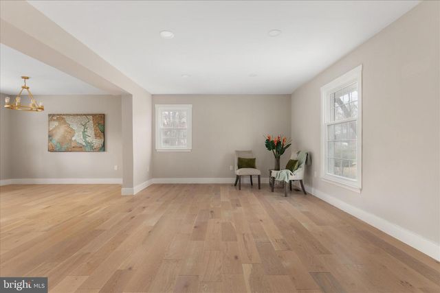 1002 KERGE CT SE, Vienna, VA 22180