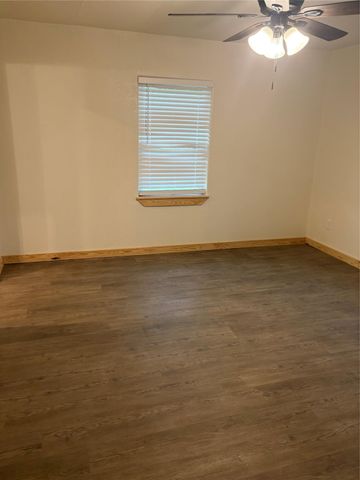 1845 Shepherd Street, Hempstead, TX 77445