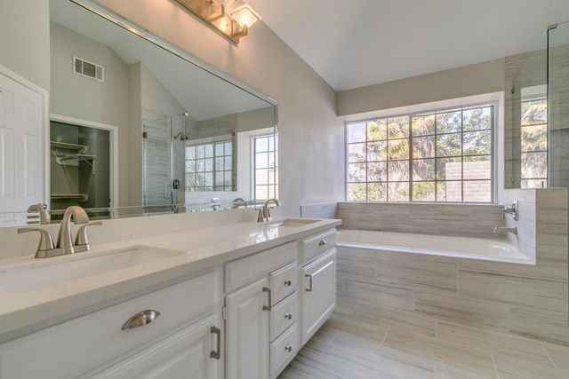 14022 Ragus Lake Drive, Sugar Land, TX 77498