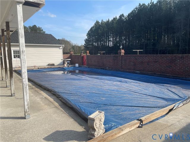 8002 Vaughan Rd, North Dinwiddie, VA 23805