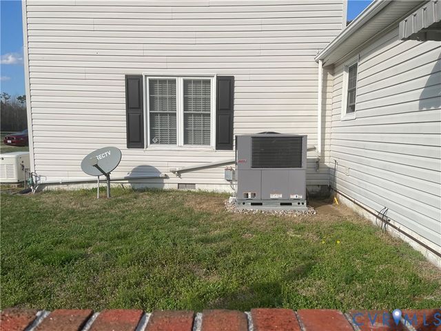 8002 Vaughan Rd, North Dinwiddie, VA 23805