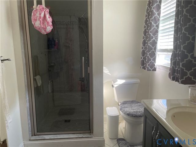 8002 Vaughan Rd, North Dinwiddie, VA 23805