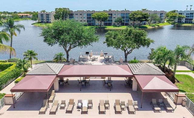 7478 GRANVILLE Drive 406, Tamarac, FL 33321