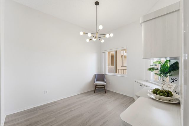 7478 GRANVILLE Drive 406, Tamarac, FL 33321