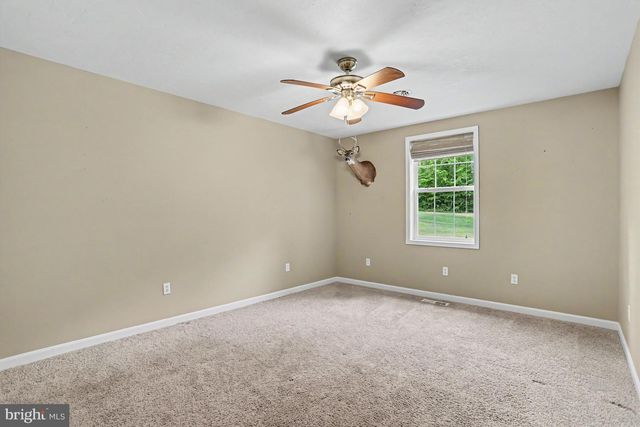 1100 S YORK, Dillsburg, PA 17019