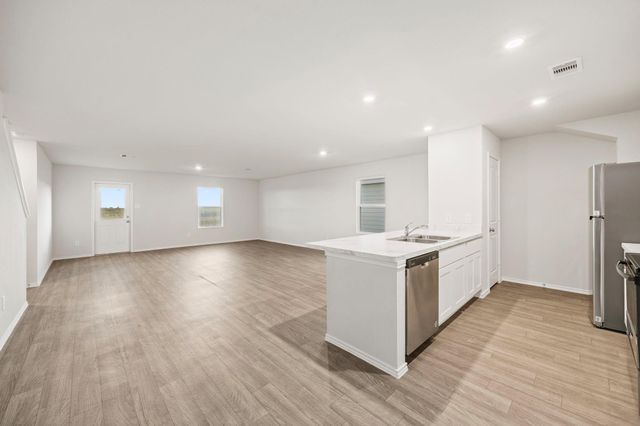 239 Road 5821, Cleveland, TX 77327