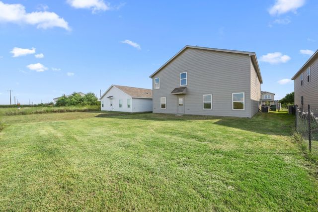 239 Road 5821, Cleveland, TX 77327