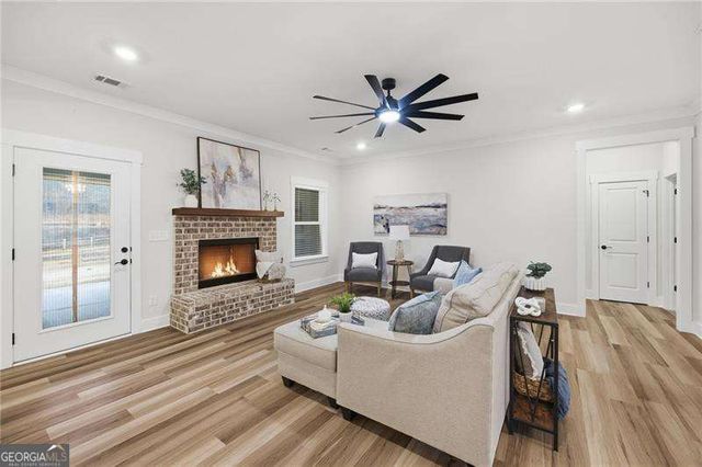 393 Rc Thompson Road, Dallas, GA 30157