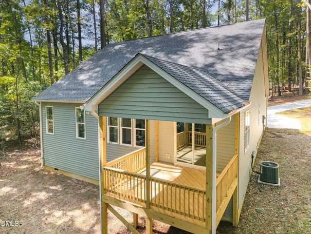 3258 Yorkshire Circle, Sanford, NC 27332