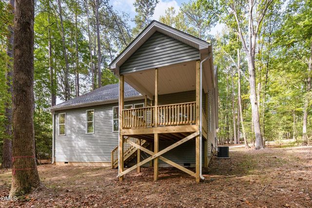 3258 Yorkshire Circle, Sanford, NC 27332