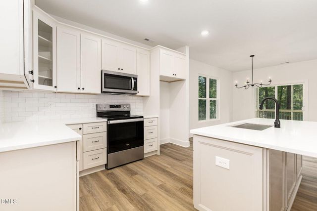 3258 Yorkshire Circle, Sanford, NC 27332