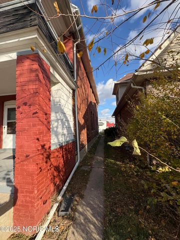 743 Forsythe Street, Toledo, OH 43605