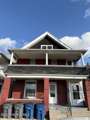743 Forsythe Street, Toledo, OH 43605