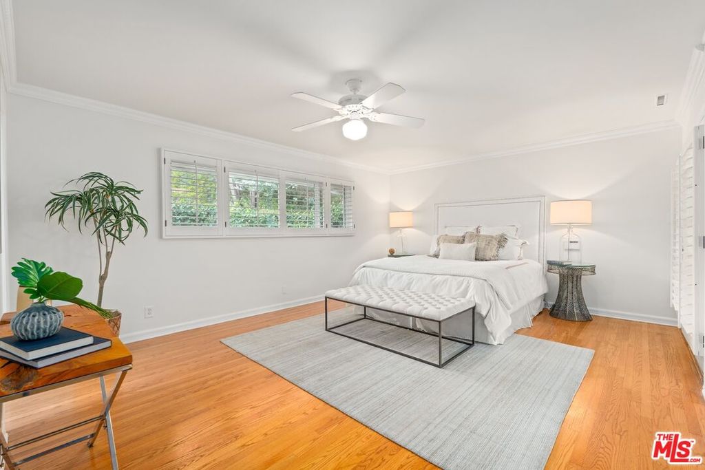 Image 28 of property listing at 2717 Ellison Dr, Beverly Hills, CA 90210