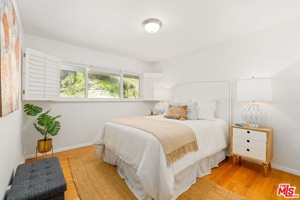 Image 30 of property listing at 2717 Ellison Dr, Beverly Hills, CA 90210