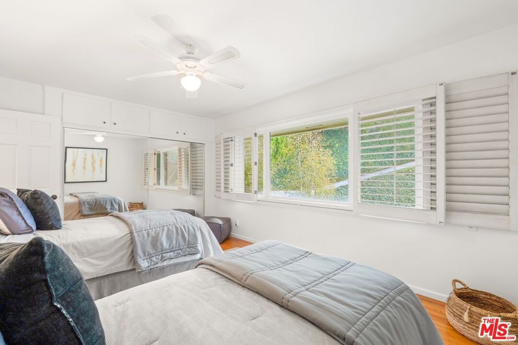 Image 35 of property listing at 2717 Ellison Dr, Beverly Hills, CA 90210