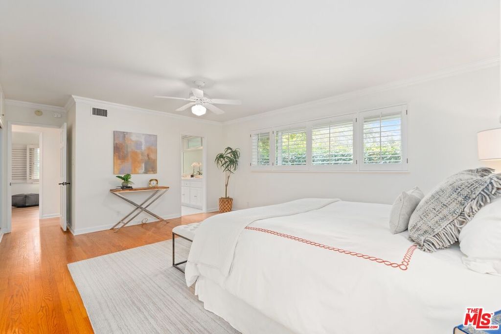 Image 36 of property listing at 2717 Ellison Dr, Beverly Hills, CA 90210