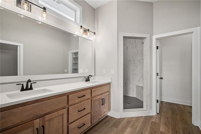 25016 W 89th Terrace, Lenexa, KS 66227