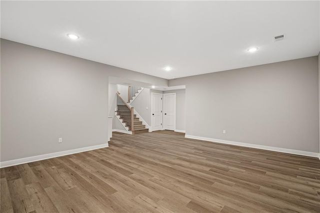 25016 W 89th Terrace, Lenexa, KS 66227