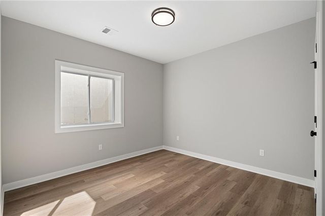 25016 W 89th Terrace, Lenexa, KS 66227
