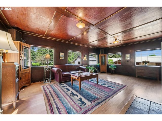 37945 Se TUMALA MOUNTAIN Rd, Estacada, OR 97023