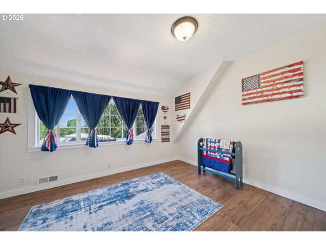 37945 Se TUMALA MOUNTAIN Rd, Estacada, OR 97023