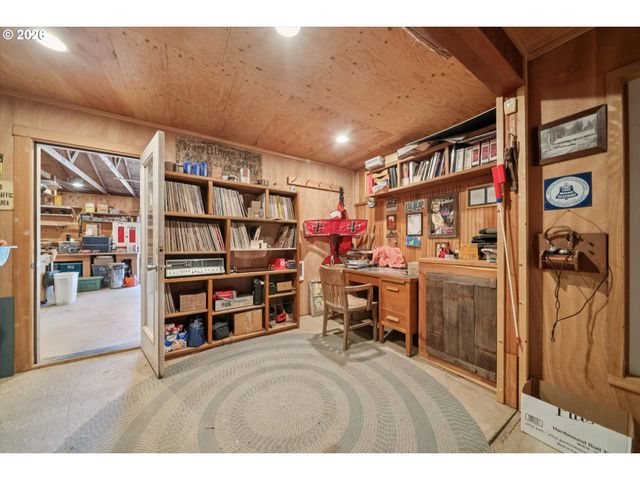 37945 Se TUMALA MOUNTAIN Rd, Estacada, OR 97023