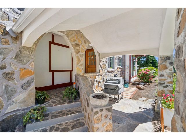 37945 Se TUMALA MOUNTAIN Rd, Estacada, OR 97023