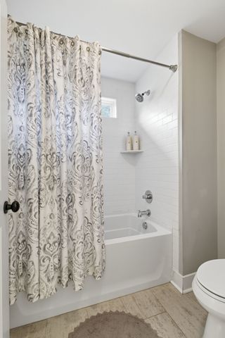 4010 Burrus St, Nashville, TN 37216