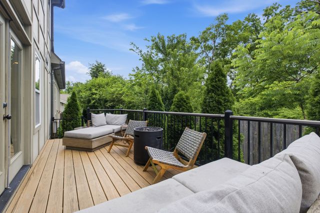 4010 Burrus St, Nashville, TN 37216