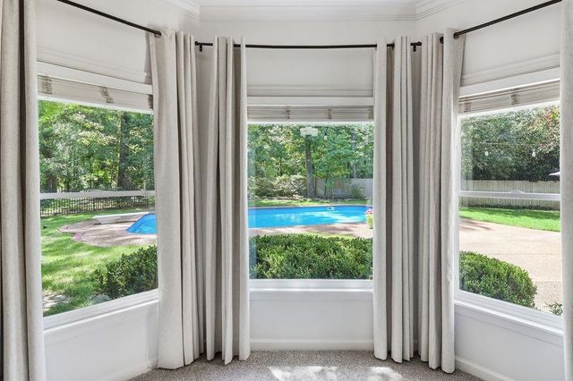 897 E SURREY OAKS CV E, Collierville, TN 38017