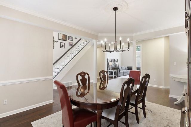 897 E SURREY OAKS CV E, Collierville, TN 38017