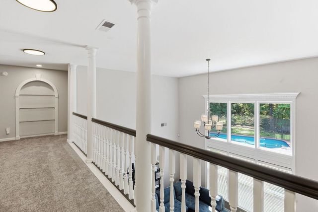897 E SURREY OAKS CV E, Collierville, TN 38017