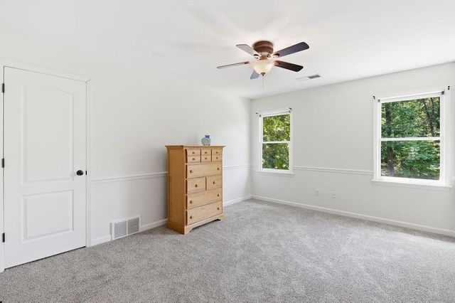 897 E SURREY OAKS CV E, Collierville, TN 38017