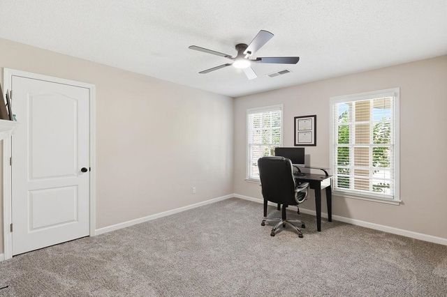 897 E SURREY OAKS CV E, Collierville, TN 38017