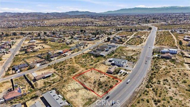 16423 Village Drive, Victorville, CA 92394