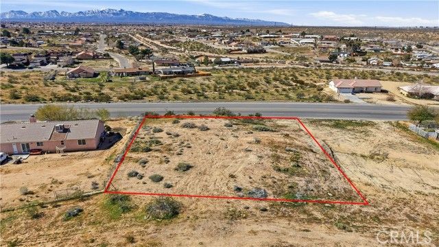 16423 Village Drive, Victorville, CA 92394