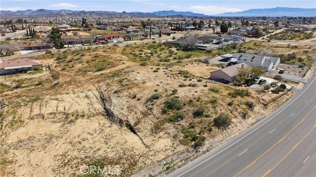 16423 Village Drive, Victorville, CA 92394