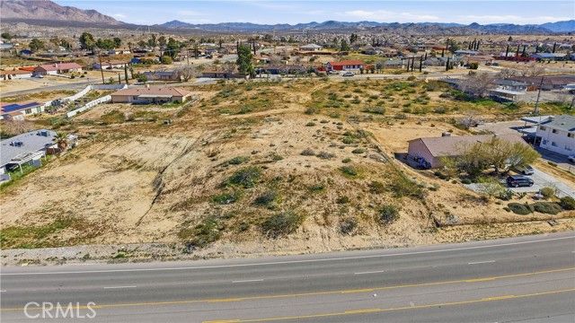 16423 Village Drive, Victorville, CA 92394