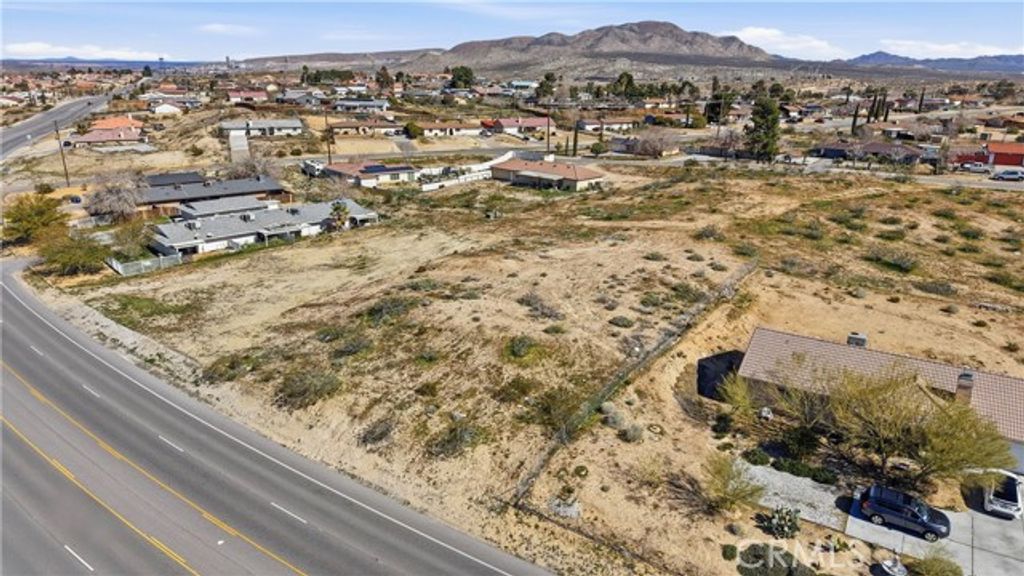 16423 Village Drive, Victorville, CA 92394