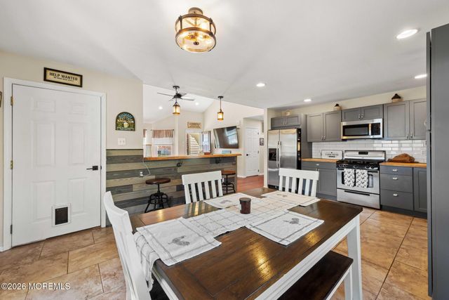 7 Sandy Court, Little Egg Harbor, NJ 08087